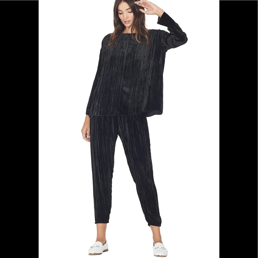 Forte Forte Pleated Velveted Jogger Pants Black